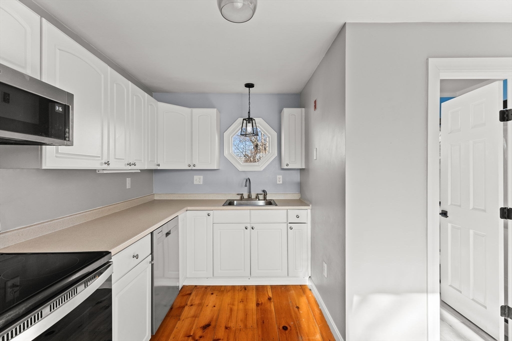 262 Main St # A