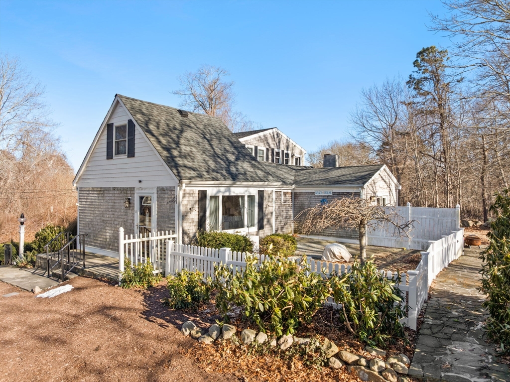 262 Main St # A