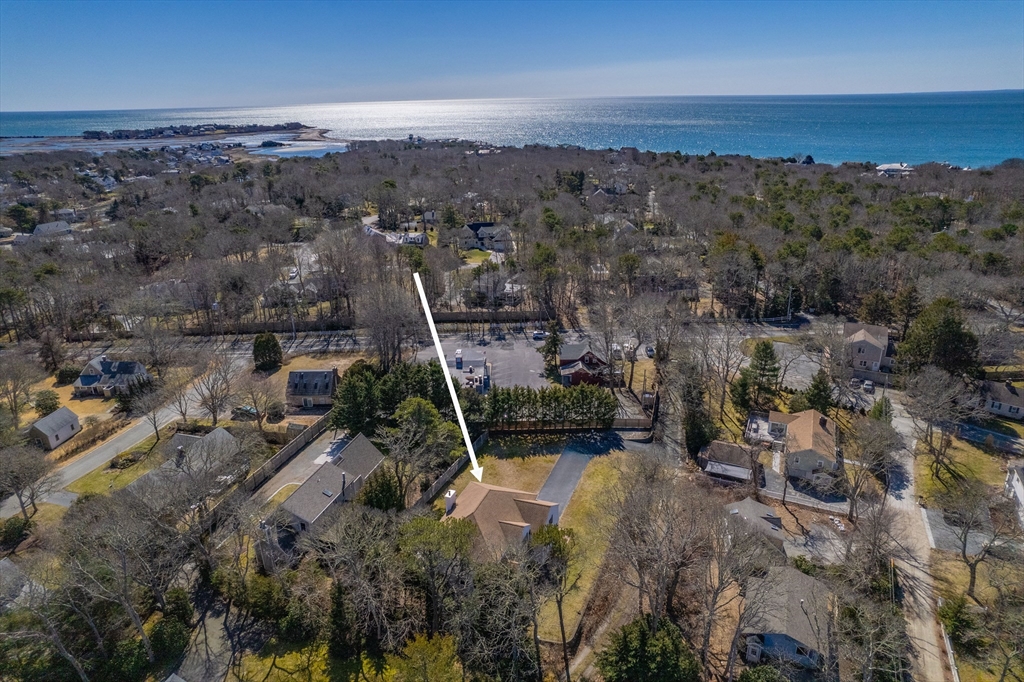 2 Centerville Ave
