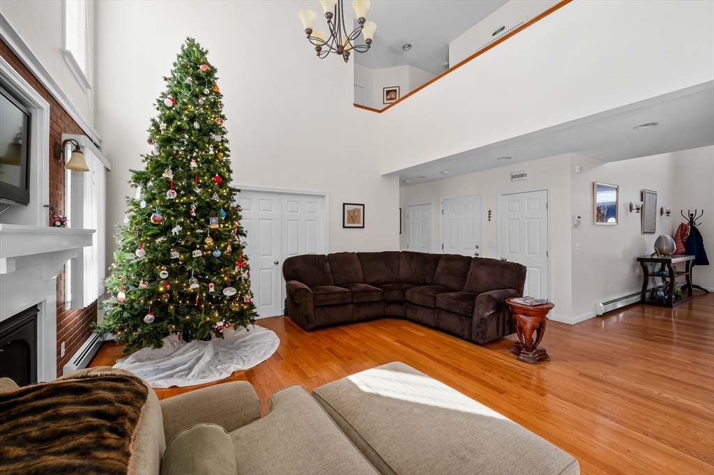 2 Centerville Ave