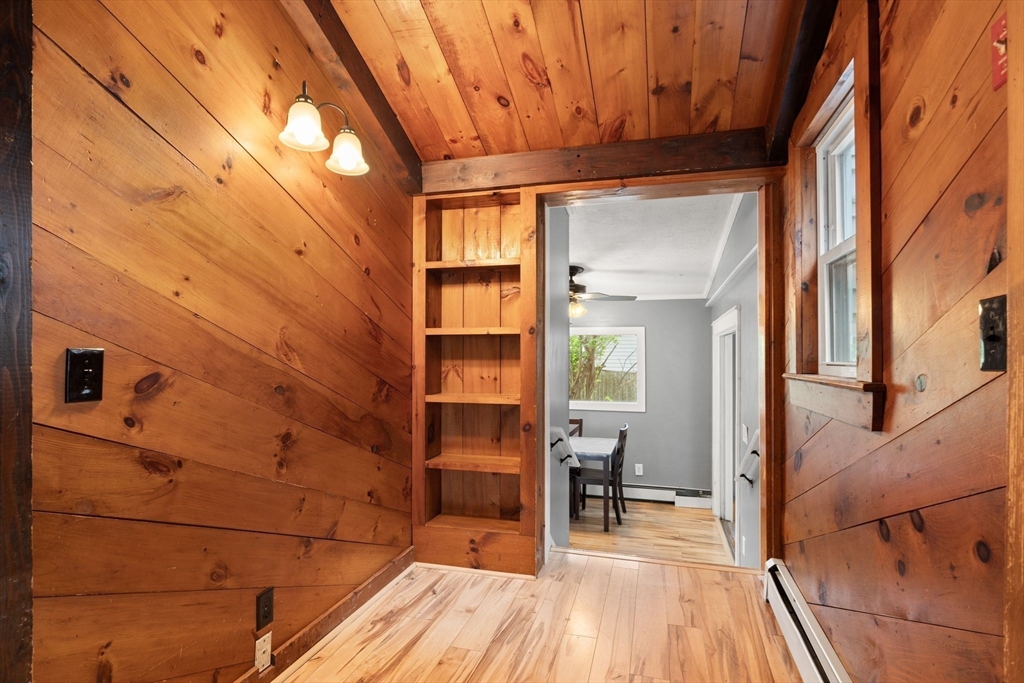 24 Oak Dr