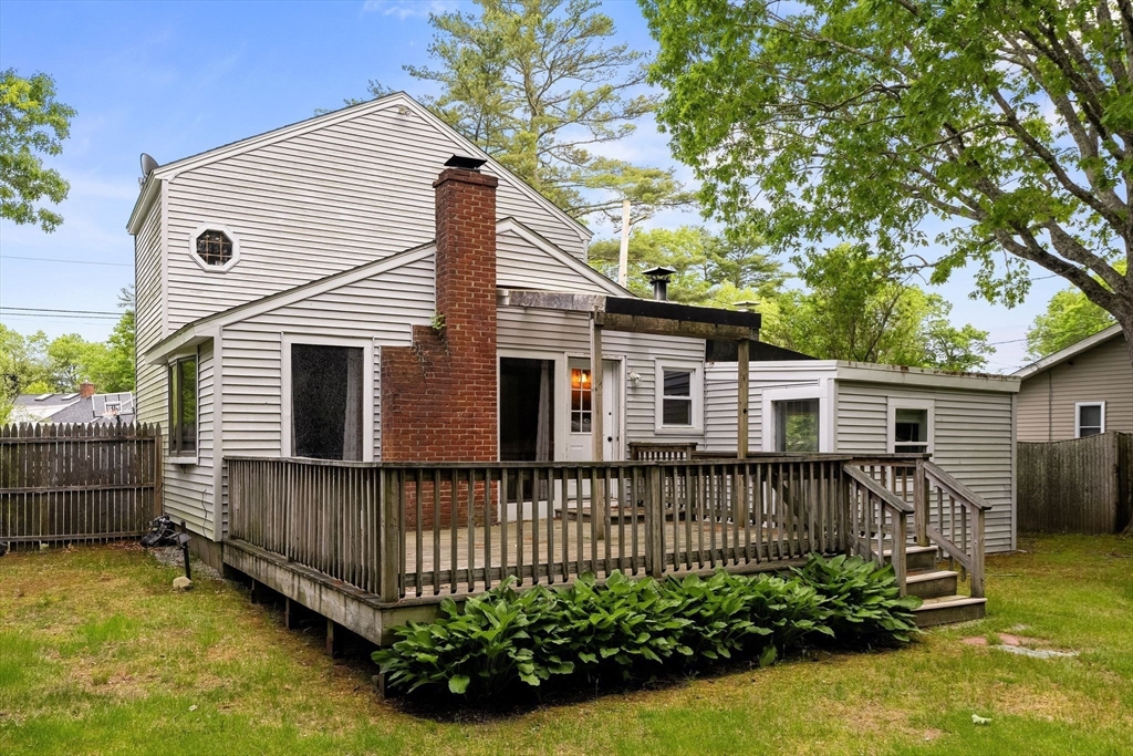 24 Oak Dr