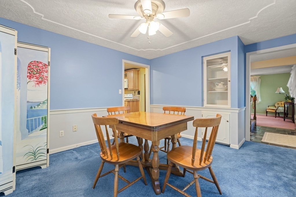 60 Canterbury Dr