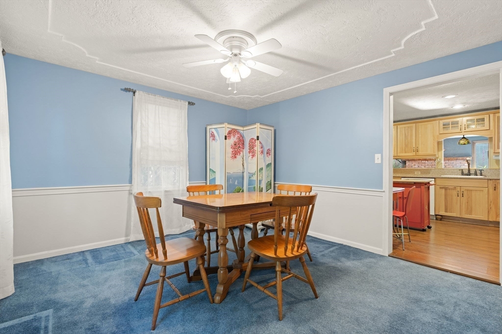 60 Canterbury Dr