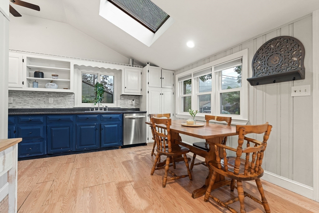 61 Cedar Dr