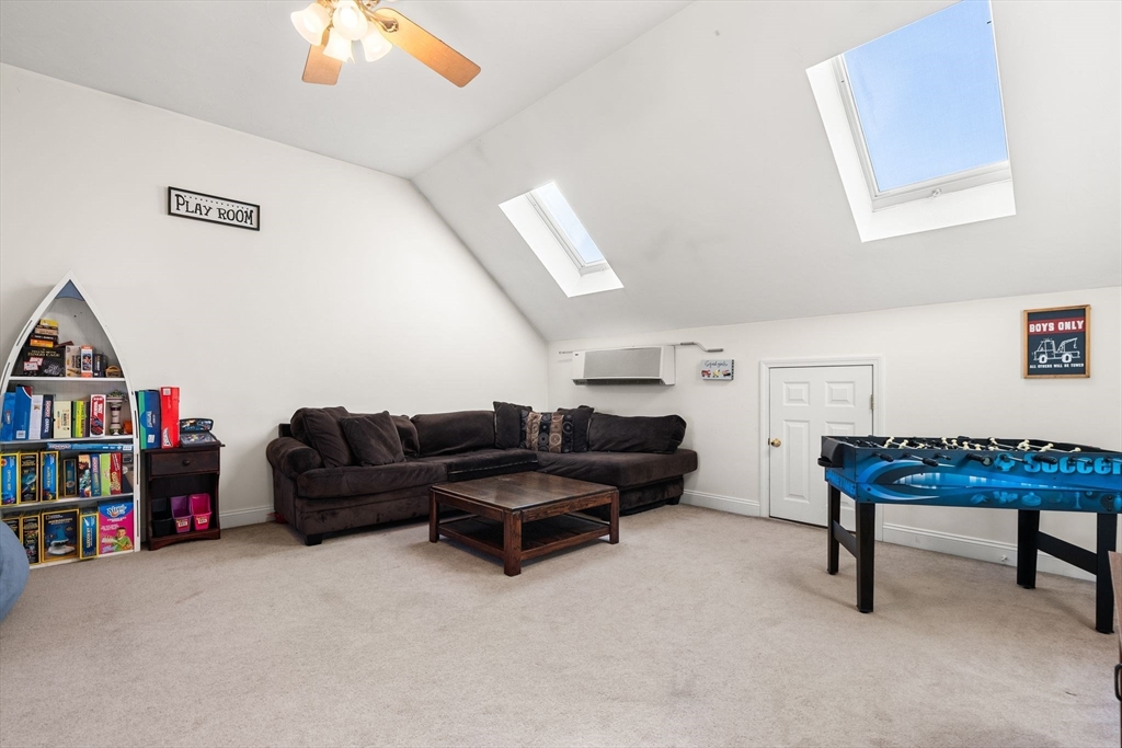 38 Copper Lantern Ln # 38