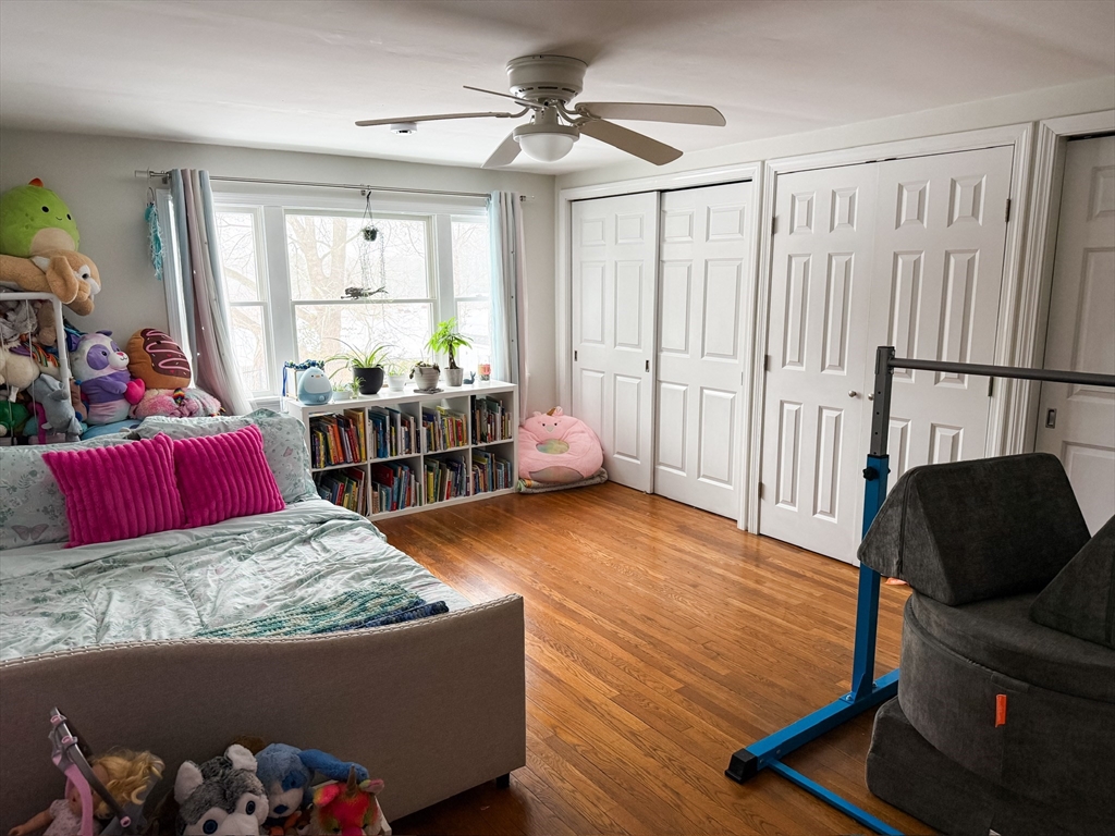 13 Foster Ln # 1