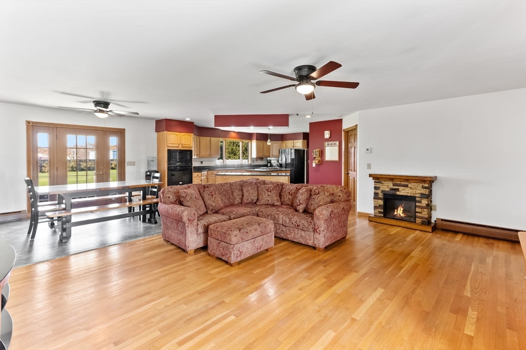 136 Old Fall River Road