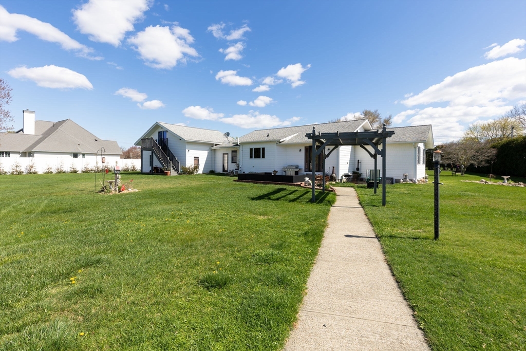 136 Old Fall River Road