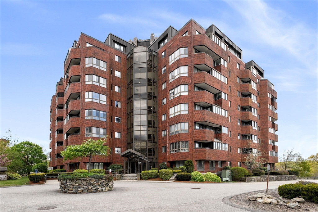 200 Burkhall St # 109