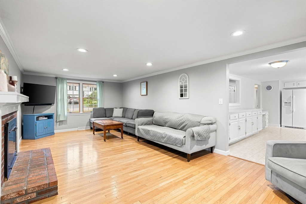 65 Flintlocke Dr