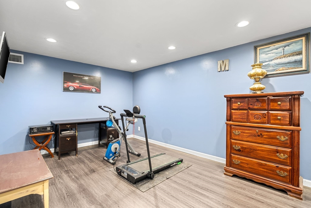 65 Flintlocke Dr