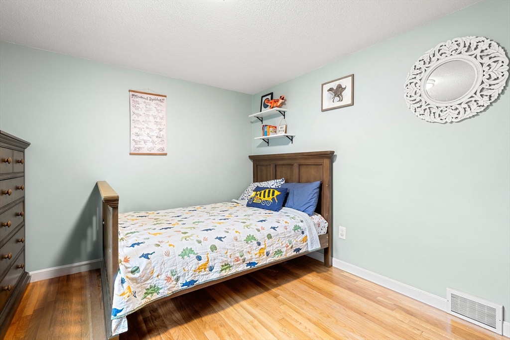 65 Flintlocke Dr