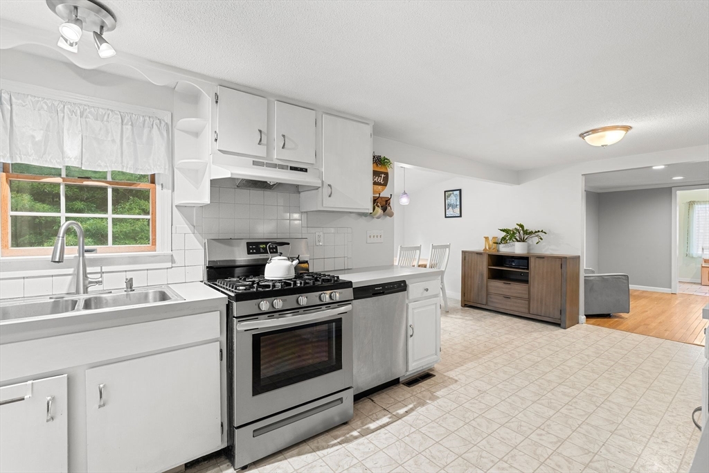 65 Flintlocke Dr