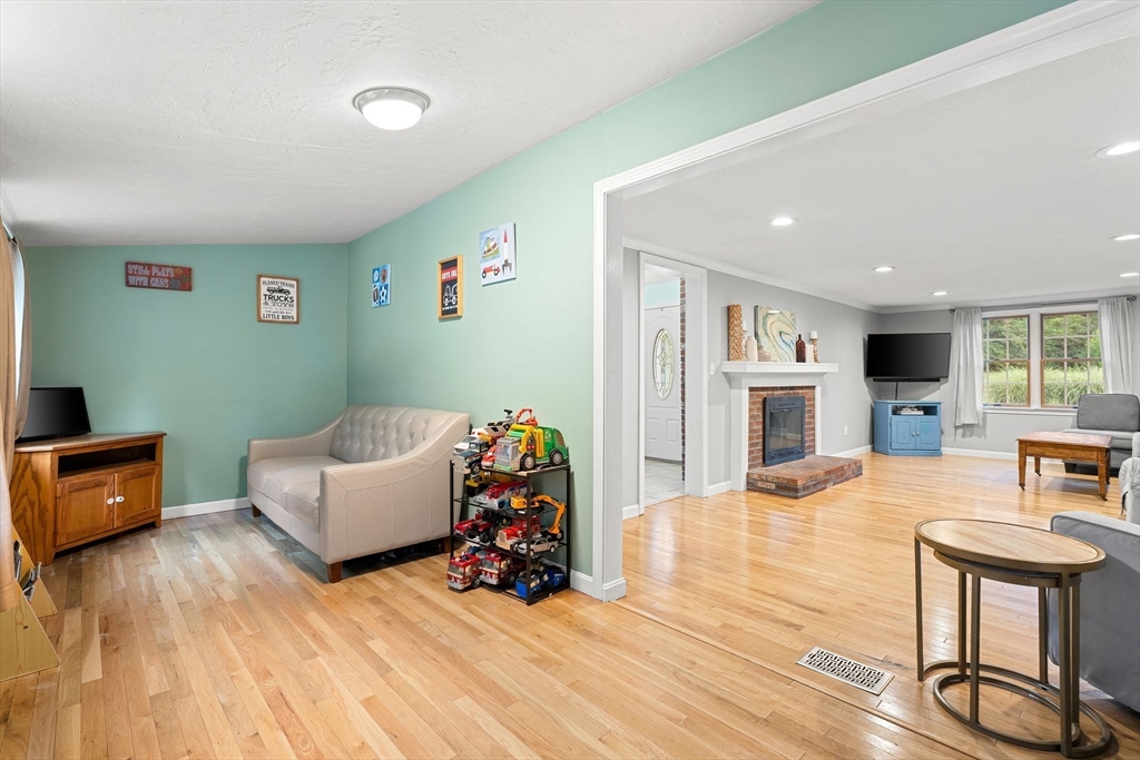 65 Flintlocke Dr
