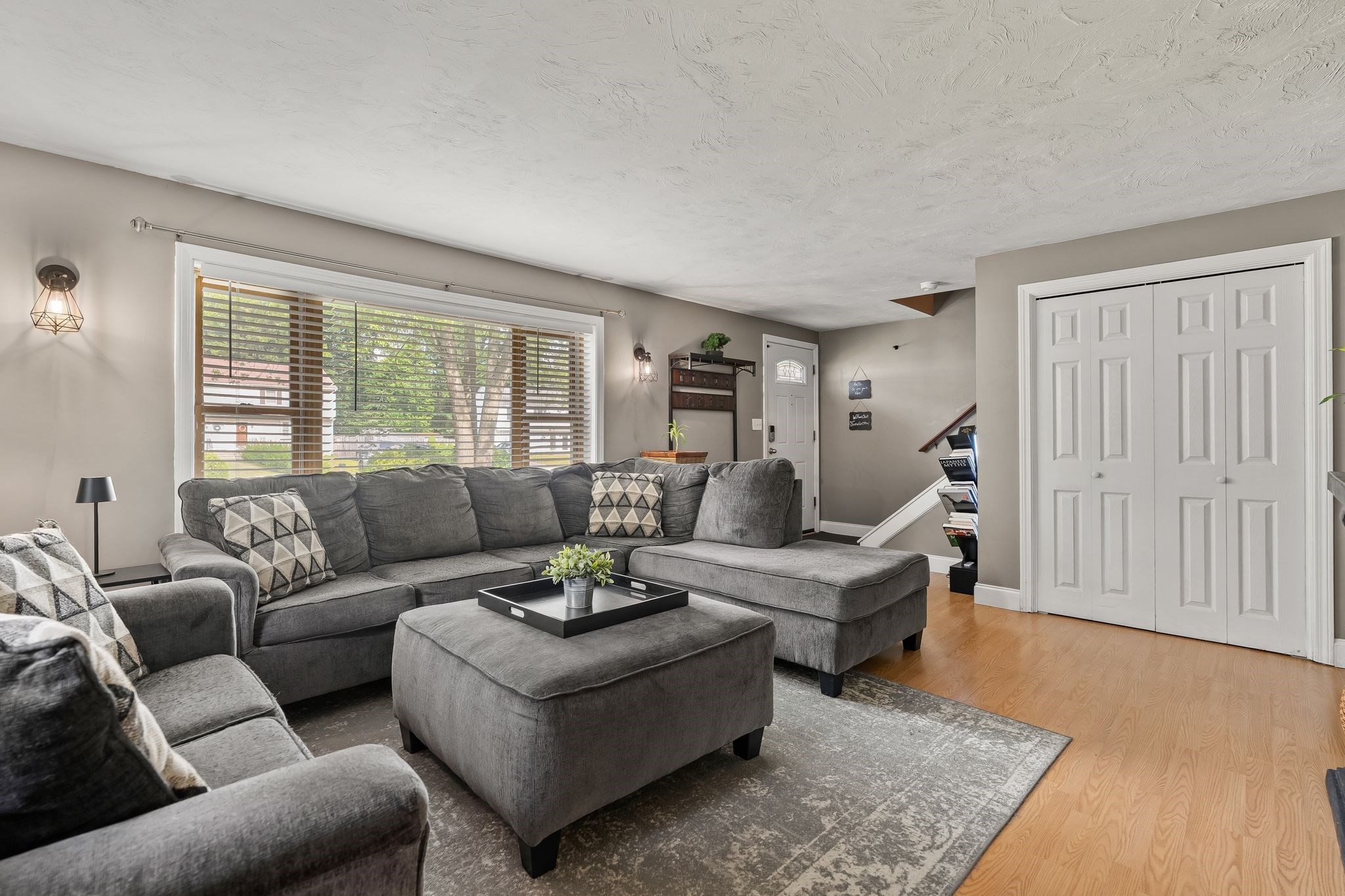 85 Baylies Rd # 2