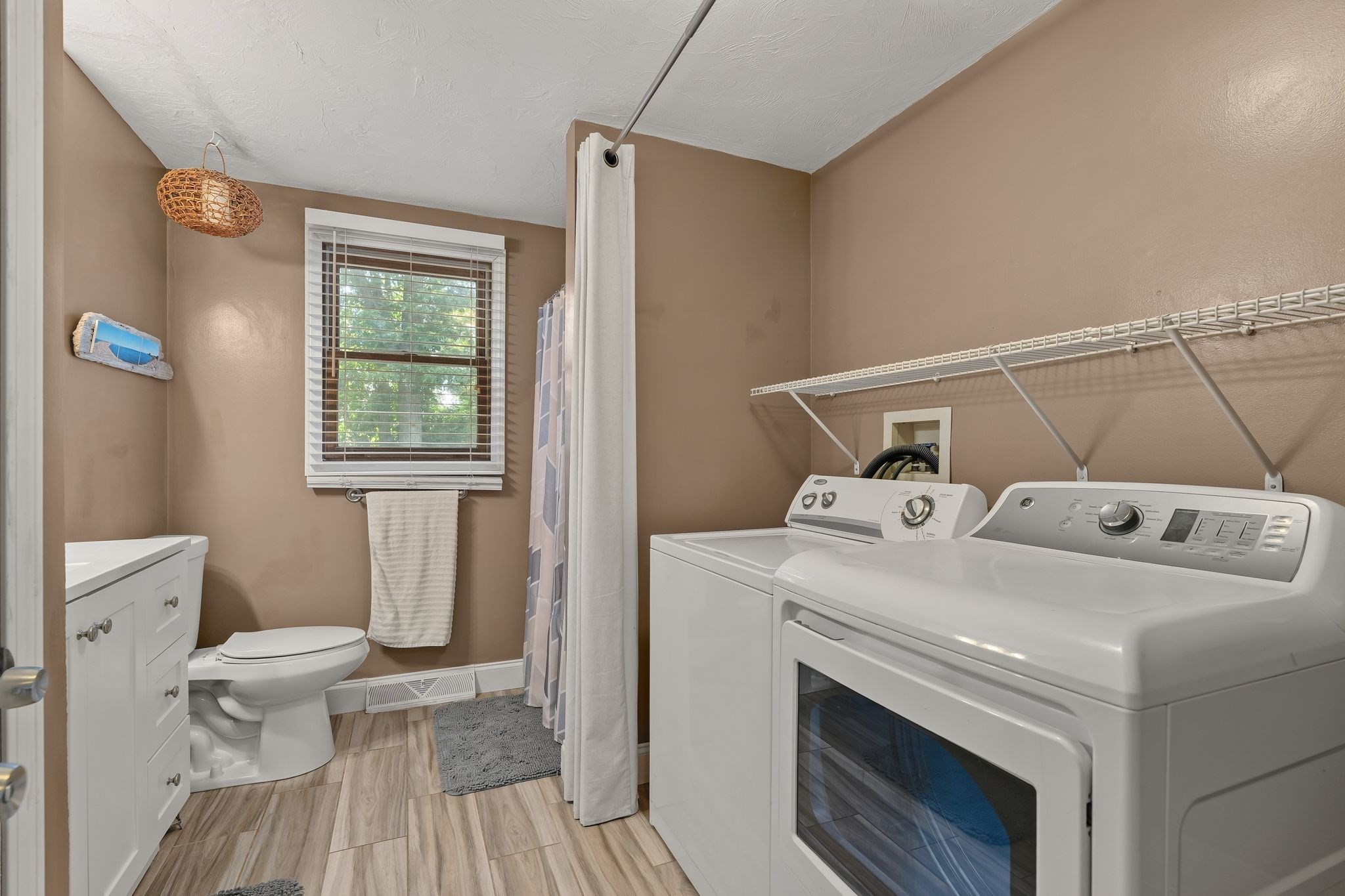 85 Baylies Rd # 2