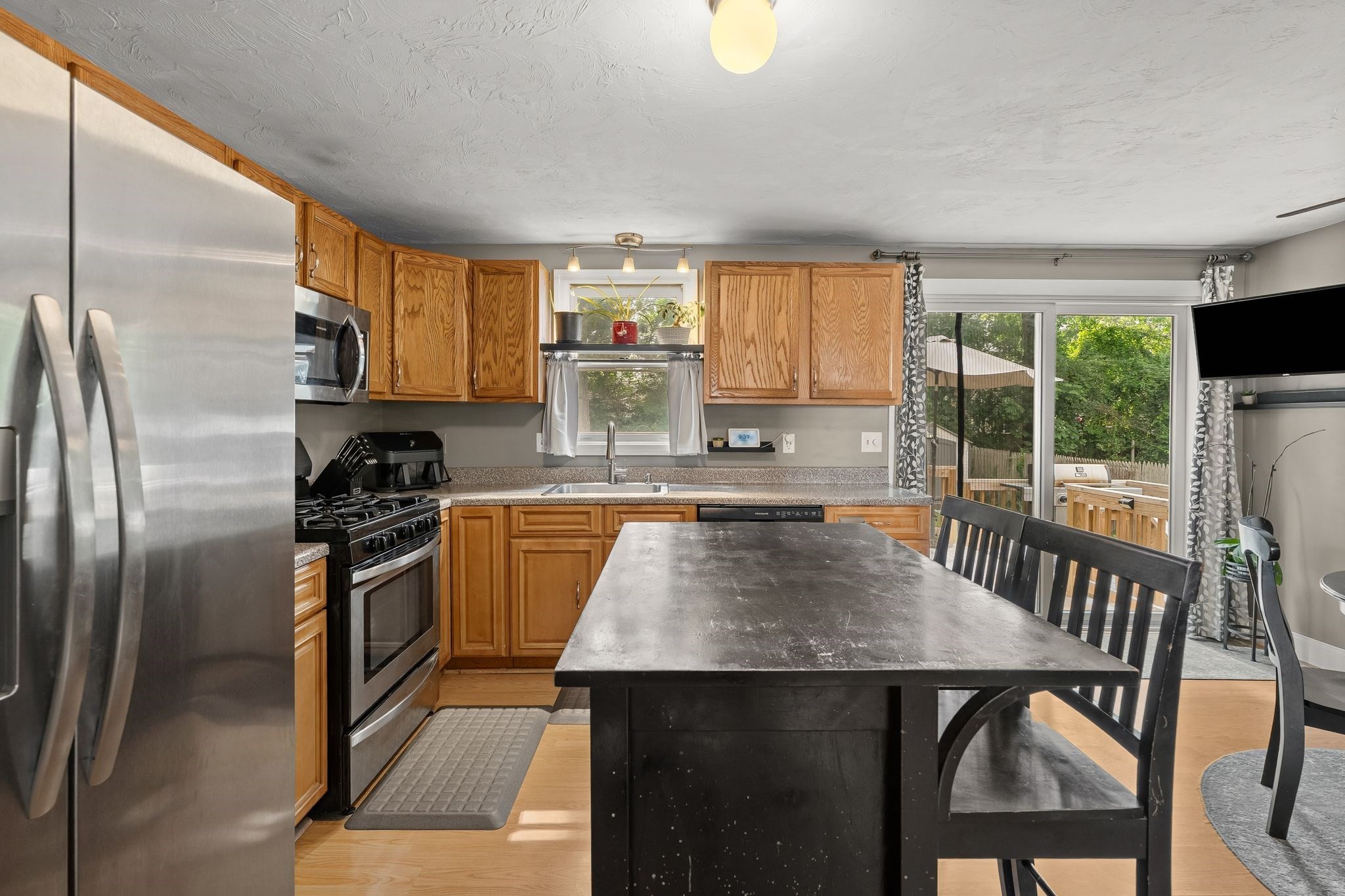 85 Baylies Rd # 2
