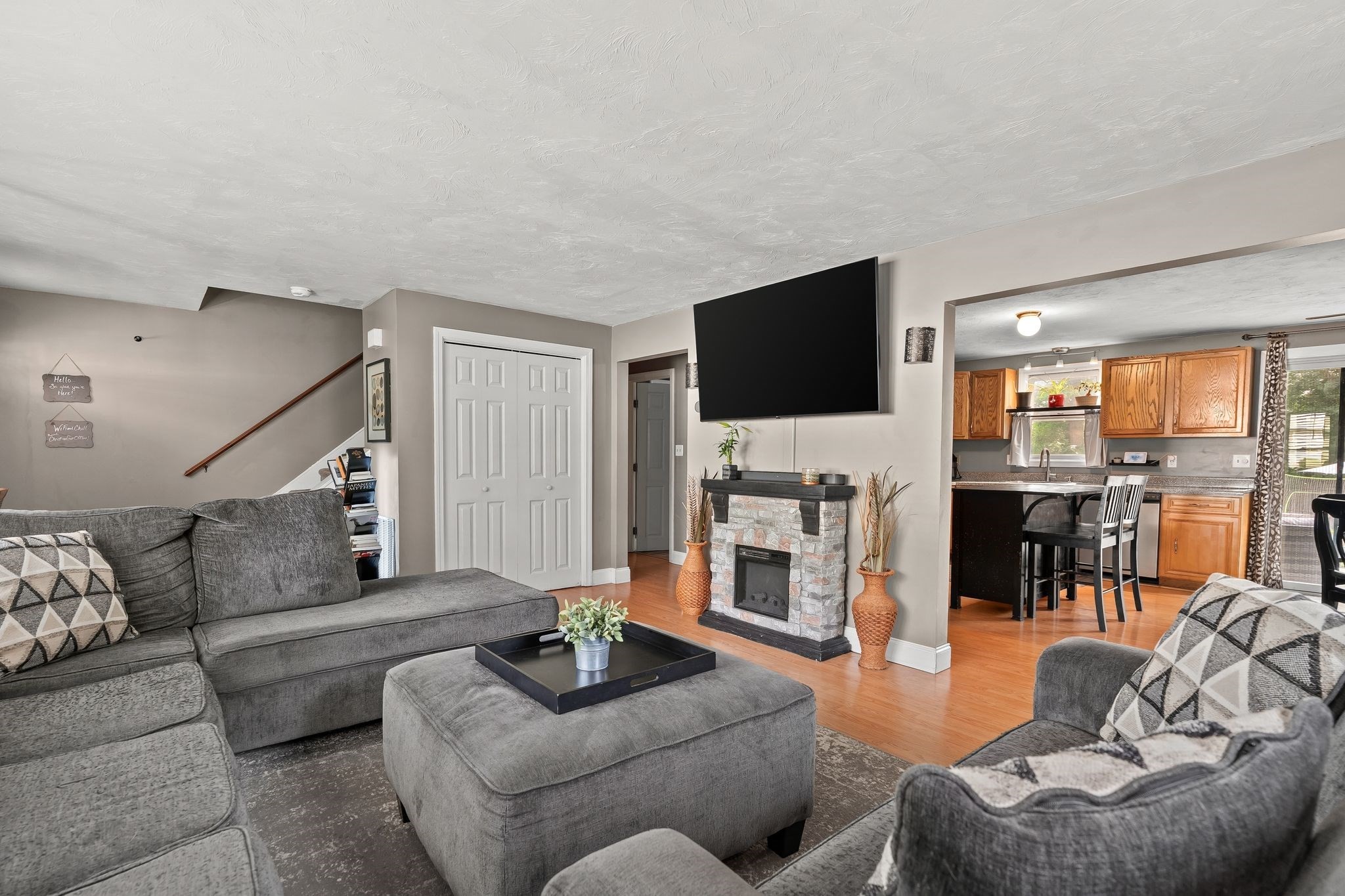 85 Baylies Rd # 2