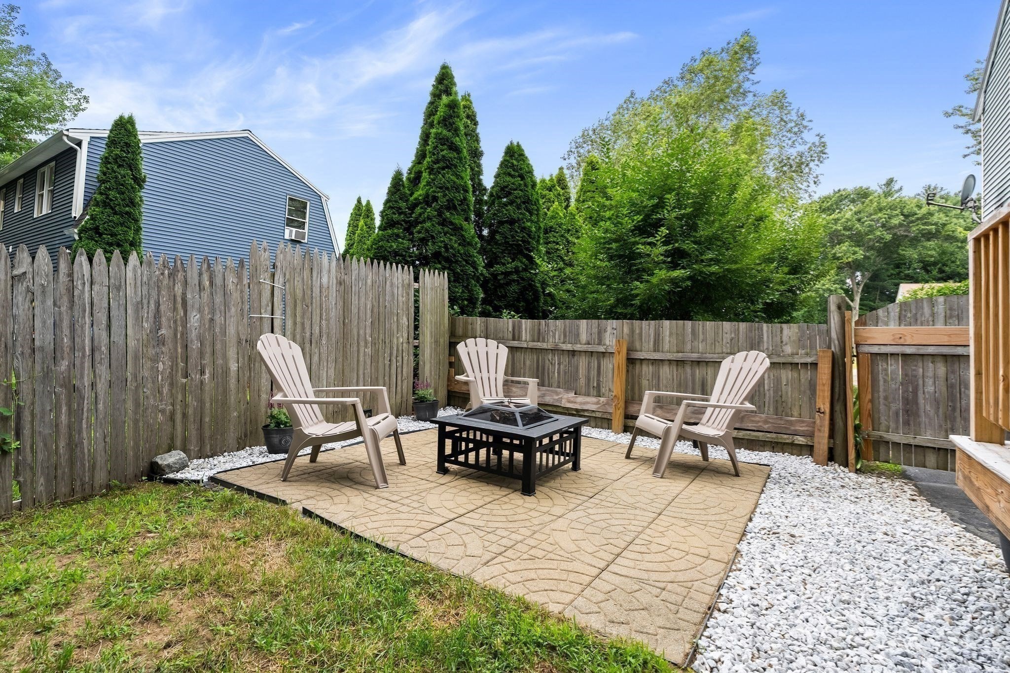 85 Baylies Rd # 2