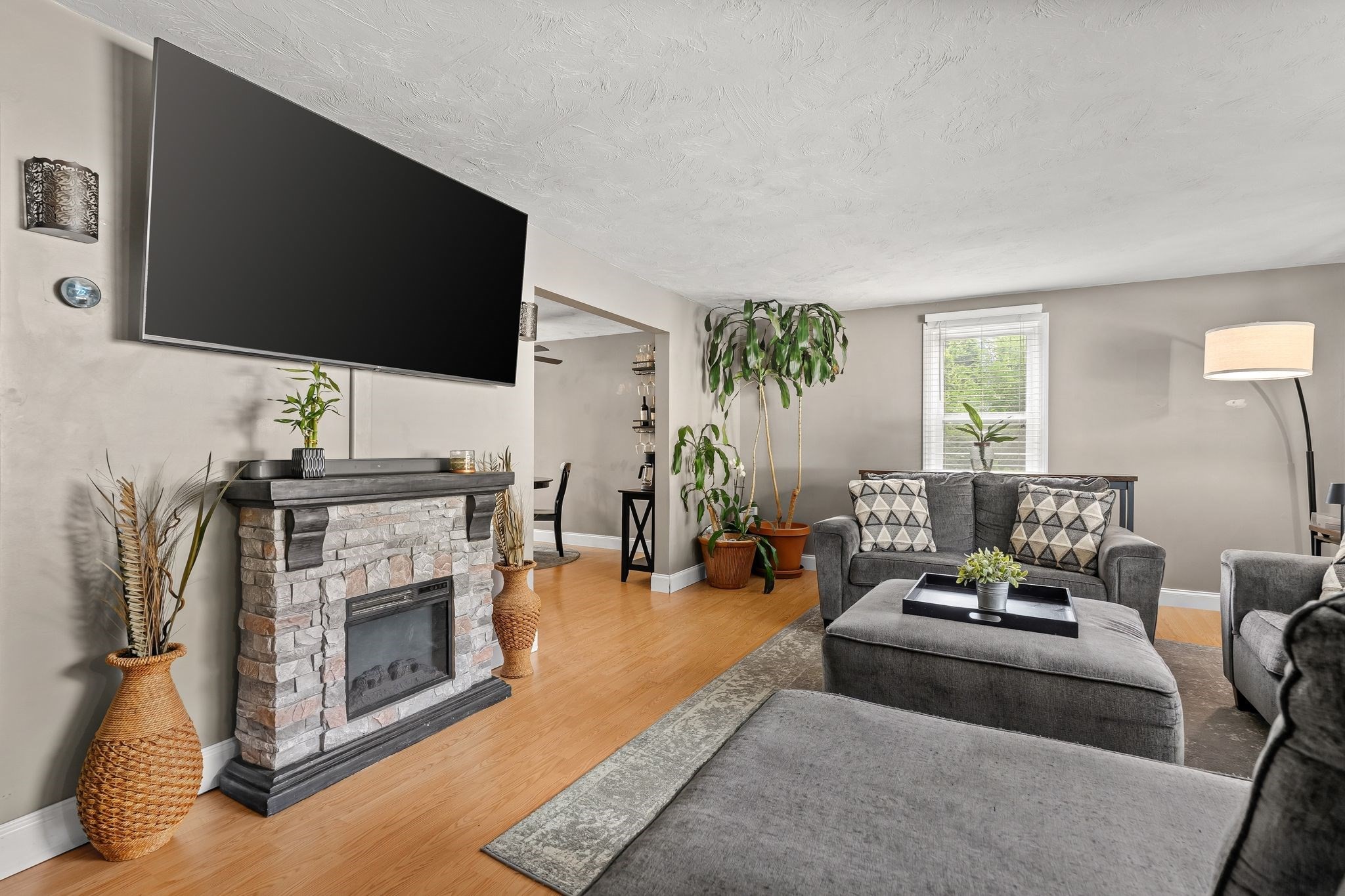 85 Baylies Rd # 2