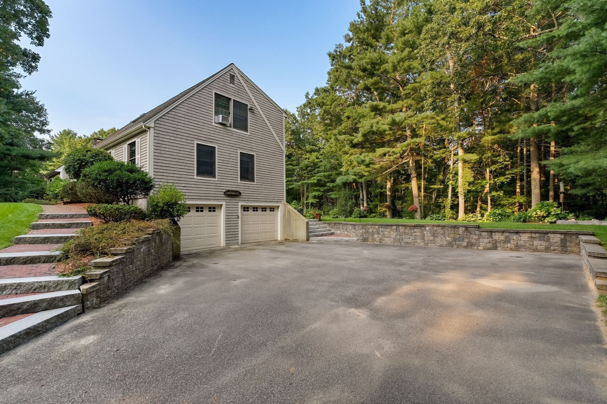 28 Lady Slipper Cir