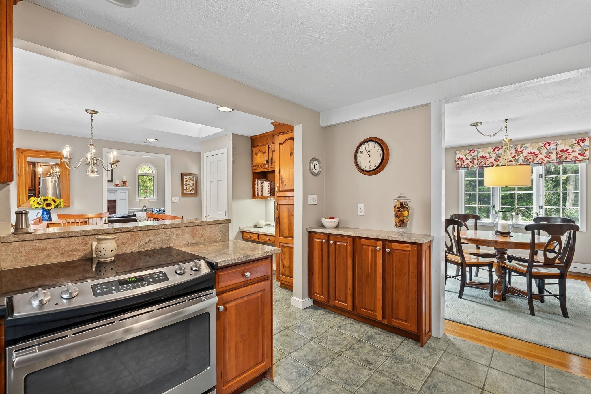 28 Lady Slipper Cir