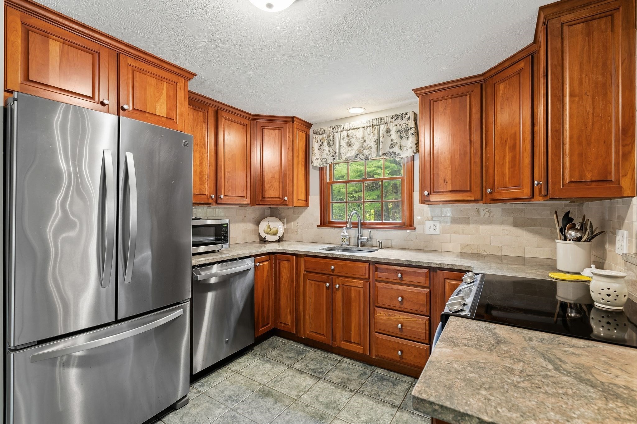 28 Lady Slipper Cir
