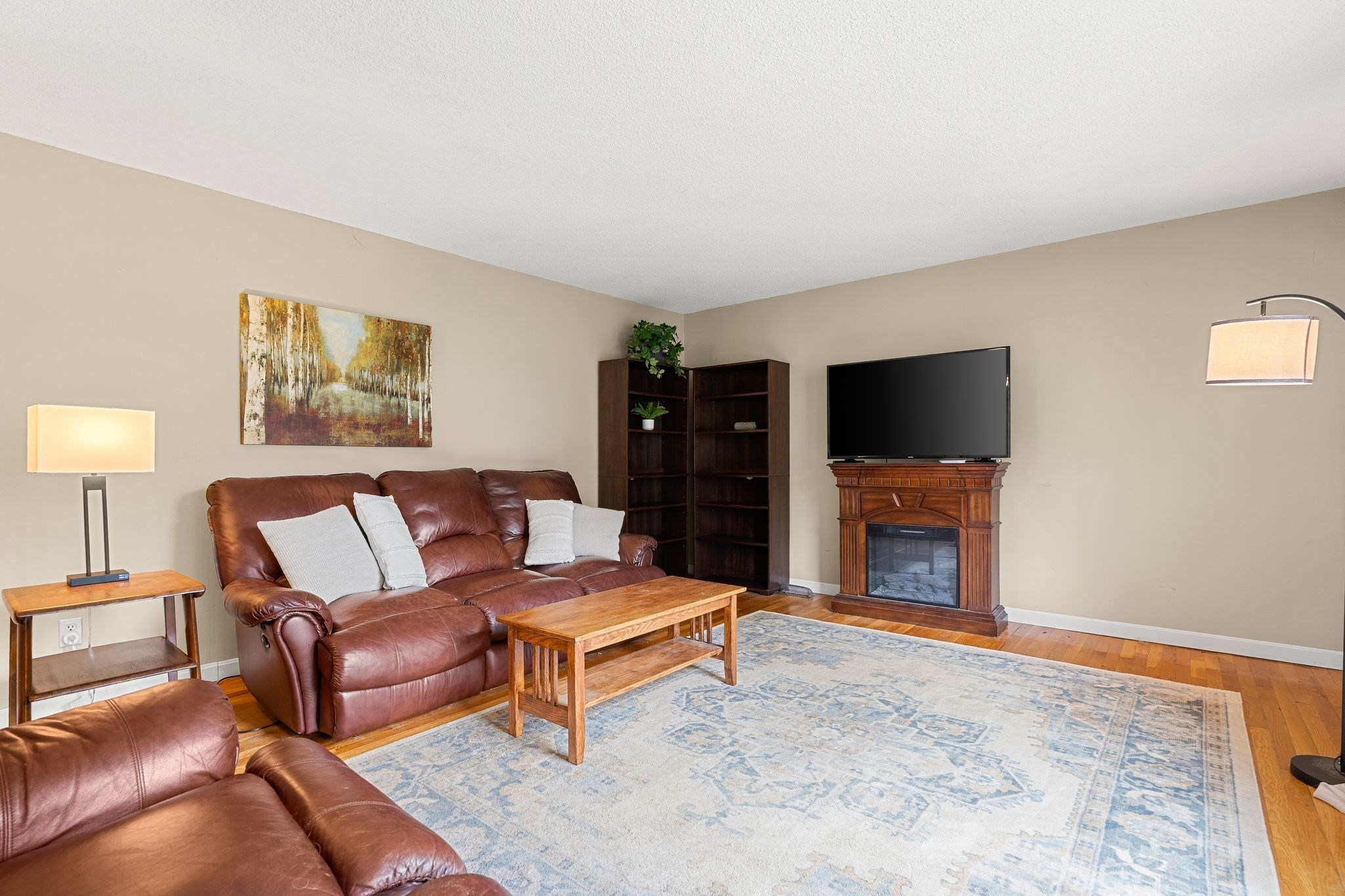 15 Liane Way