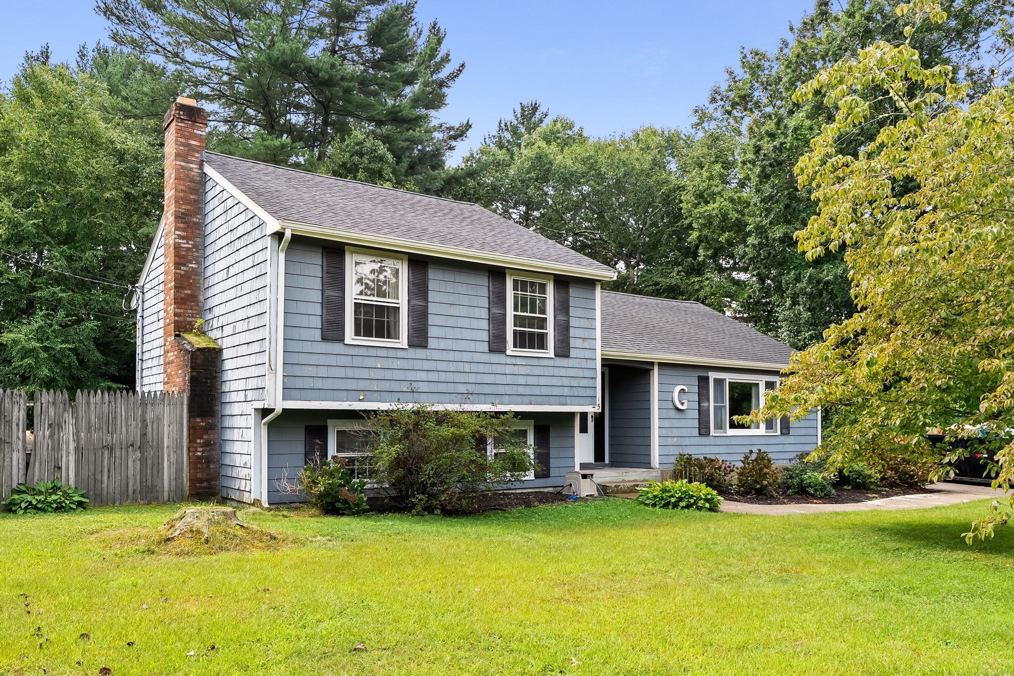 15 Liane Way