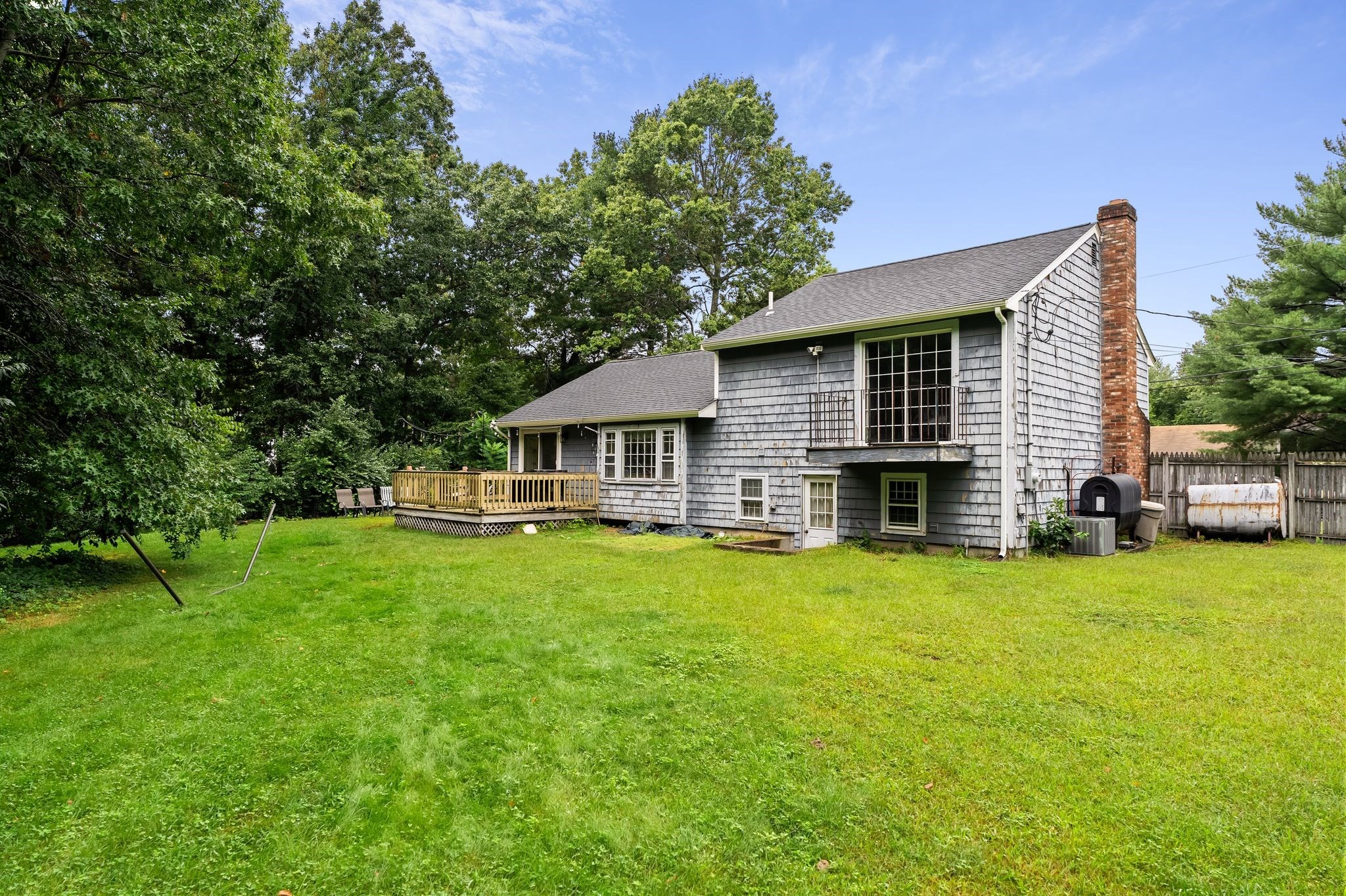 15 Liane Way