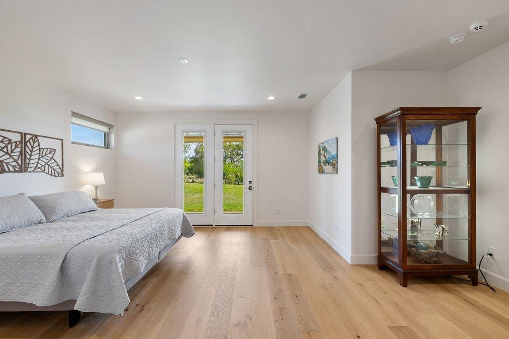 405 Spicewood Trails DR