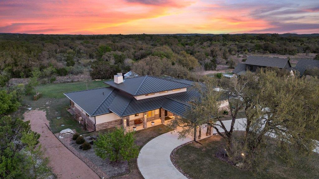 405 Spicewood Trails DR