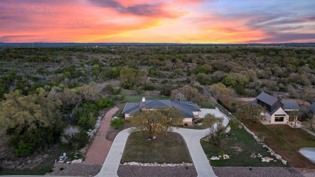 405 Spicewood Trails DR