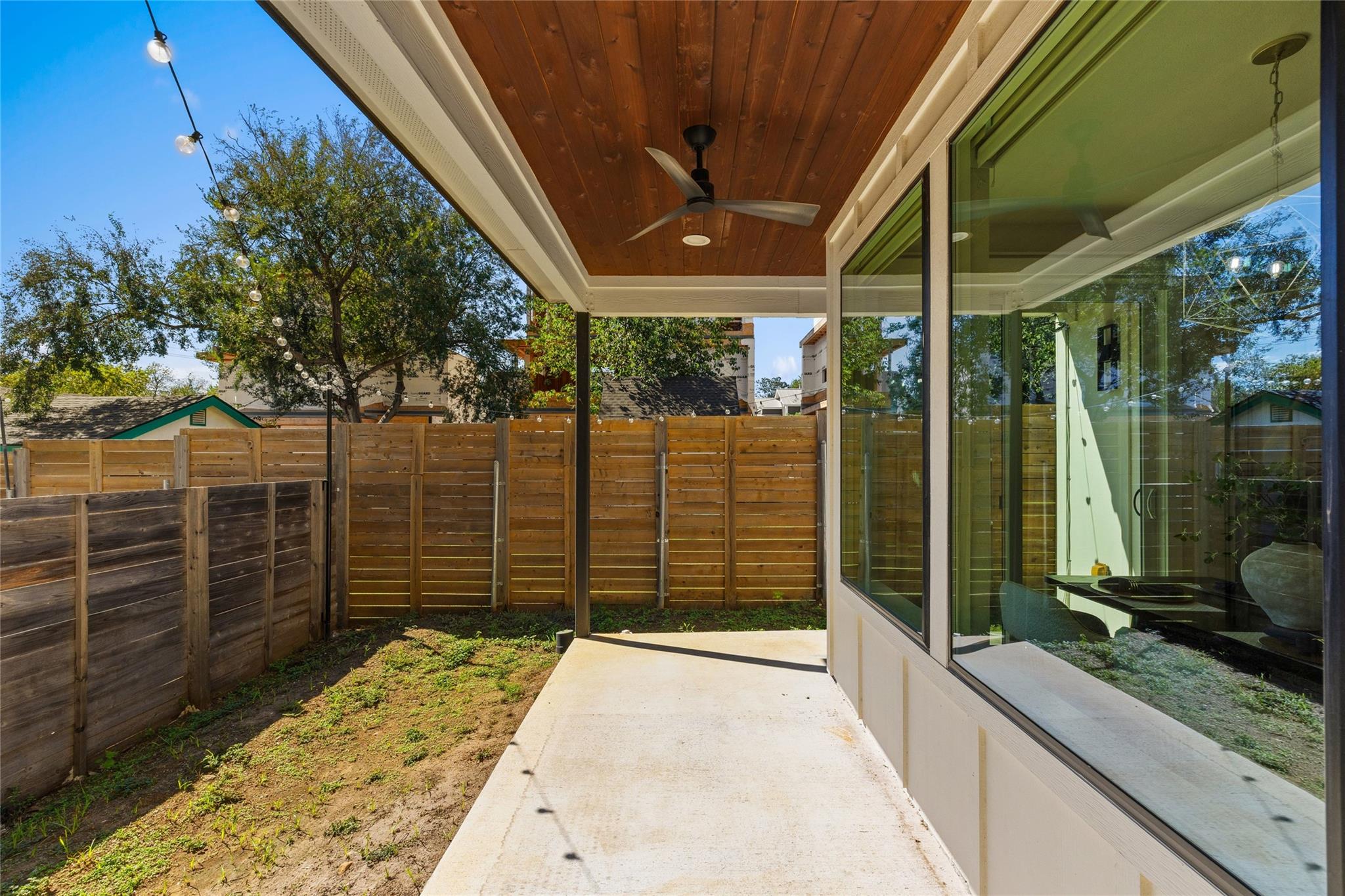 4400 Jinx Ave # 2