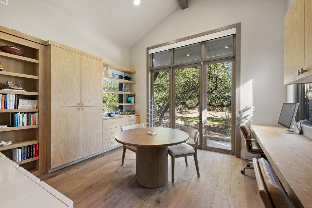 3550 Bell Springs DR