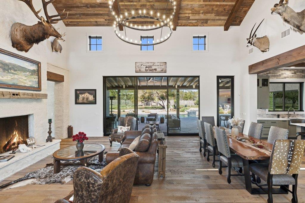 1660 Windmill Run RD