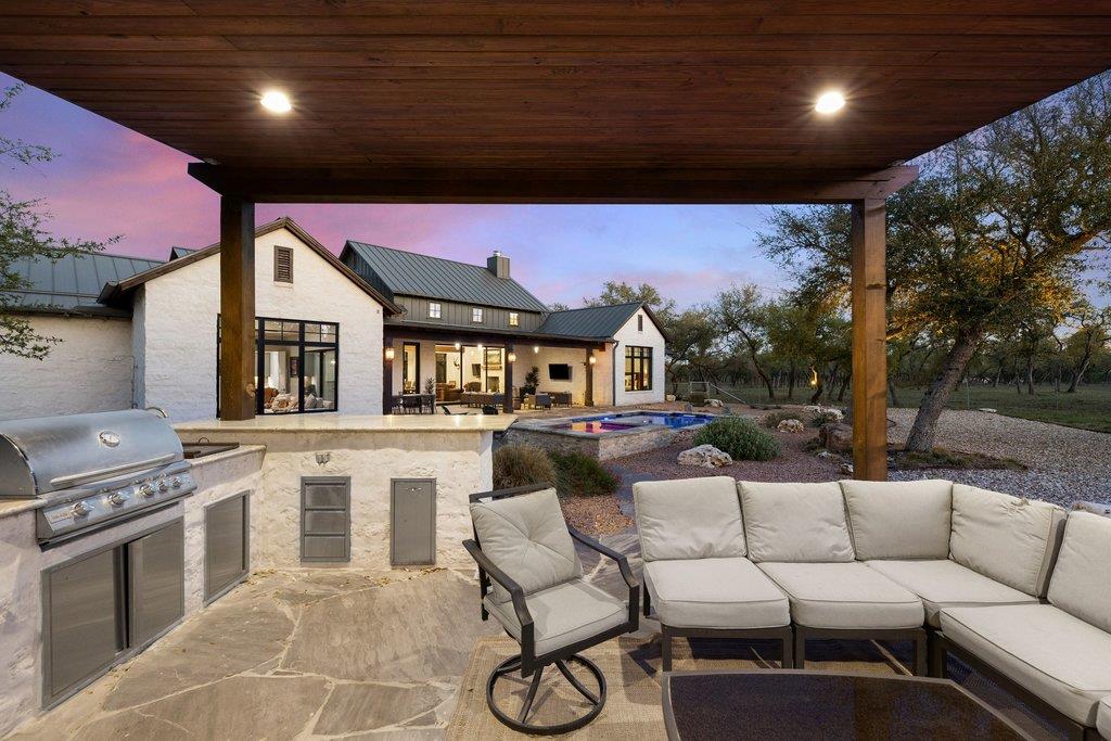 1660 Windmill Run RD