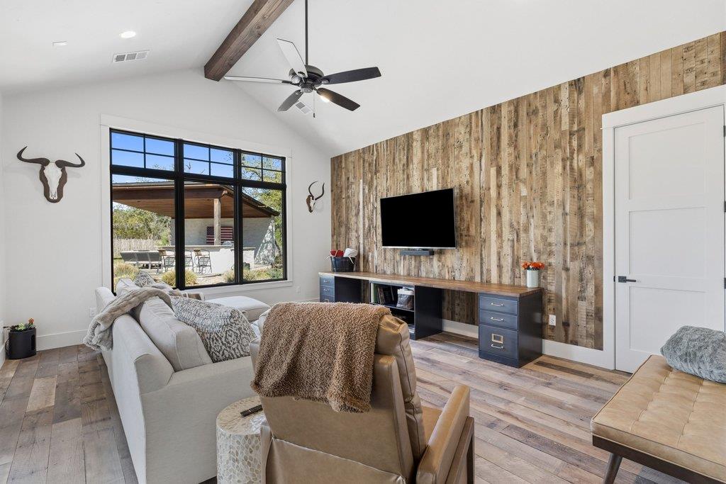 1660 Windmill Run RD