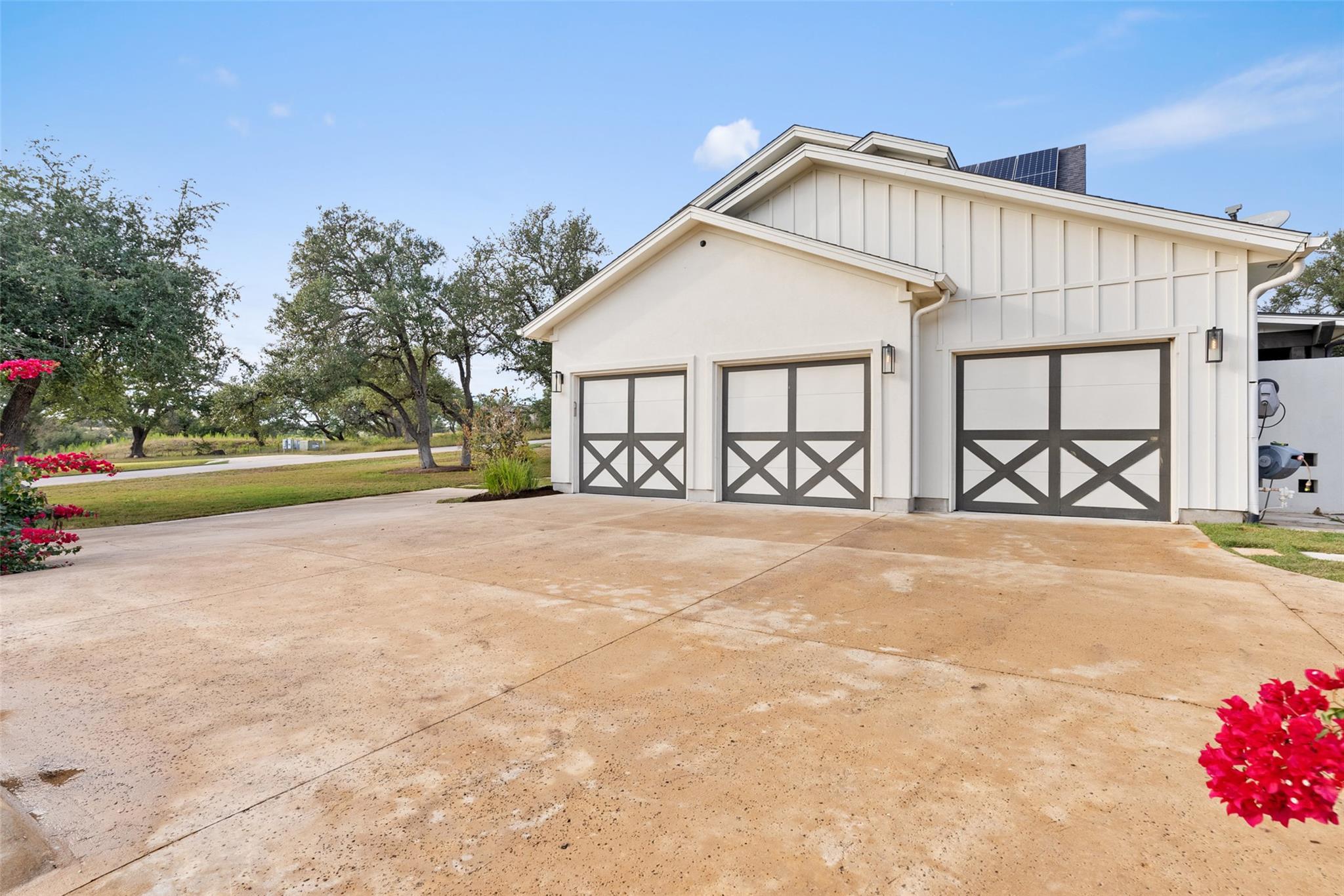 16908 Whispering Breeze
