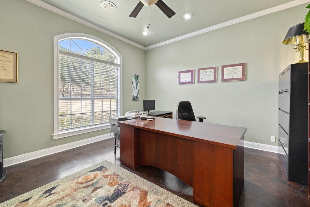 3507 Bee Creek RD, Spicewood