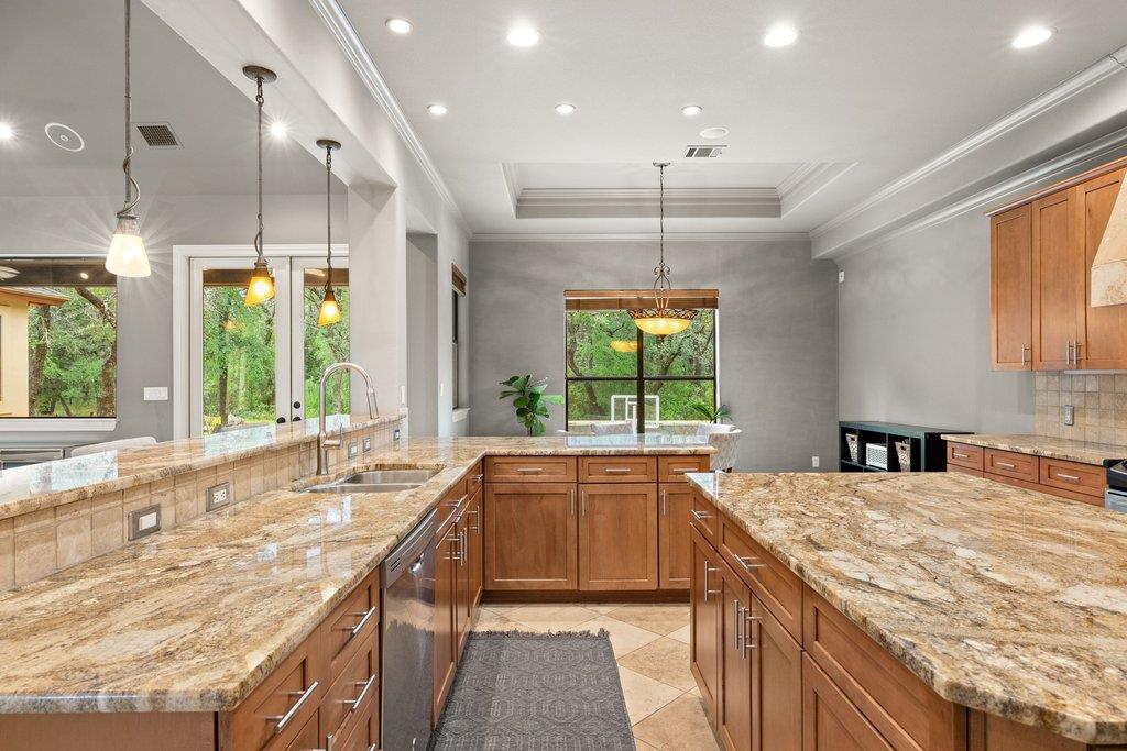 17201 Rocky Ridge RD