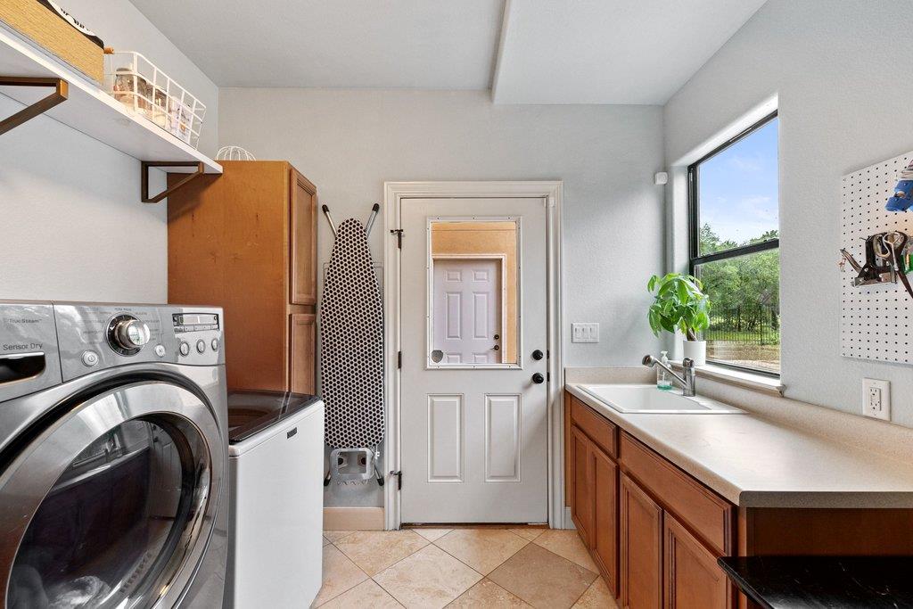 17201 Rocky Ridge RD