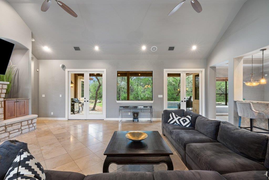 17201 Rocky Ridge RD