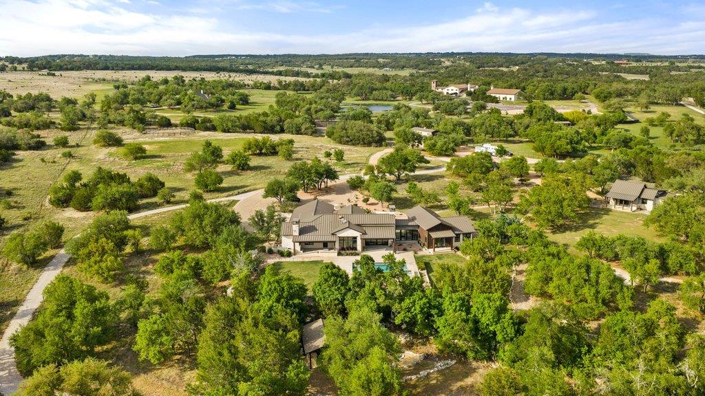 2560 Bell Springs RD