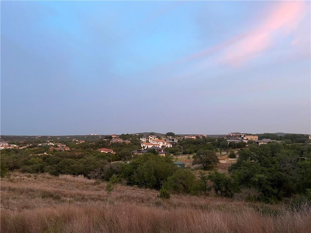 5101 Honey Daisy Way WAY