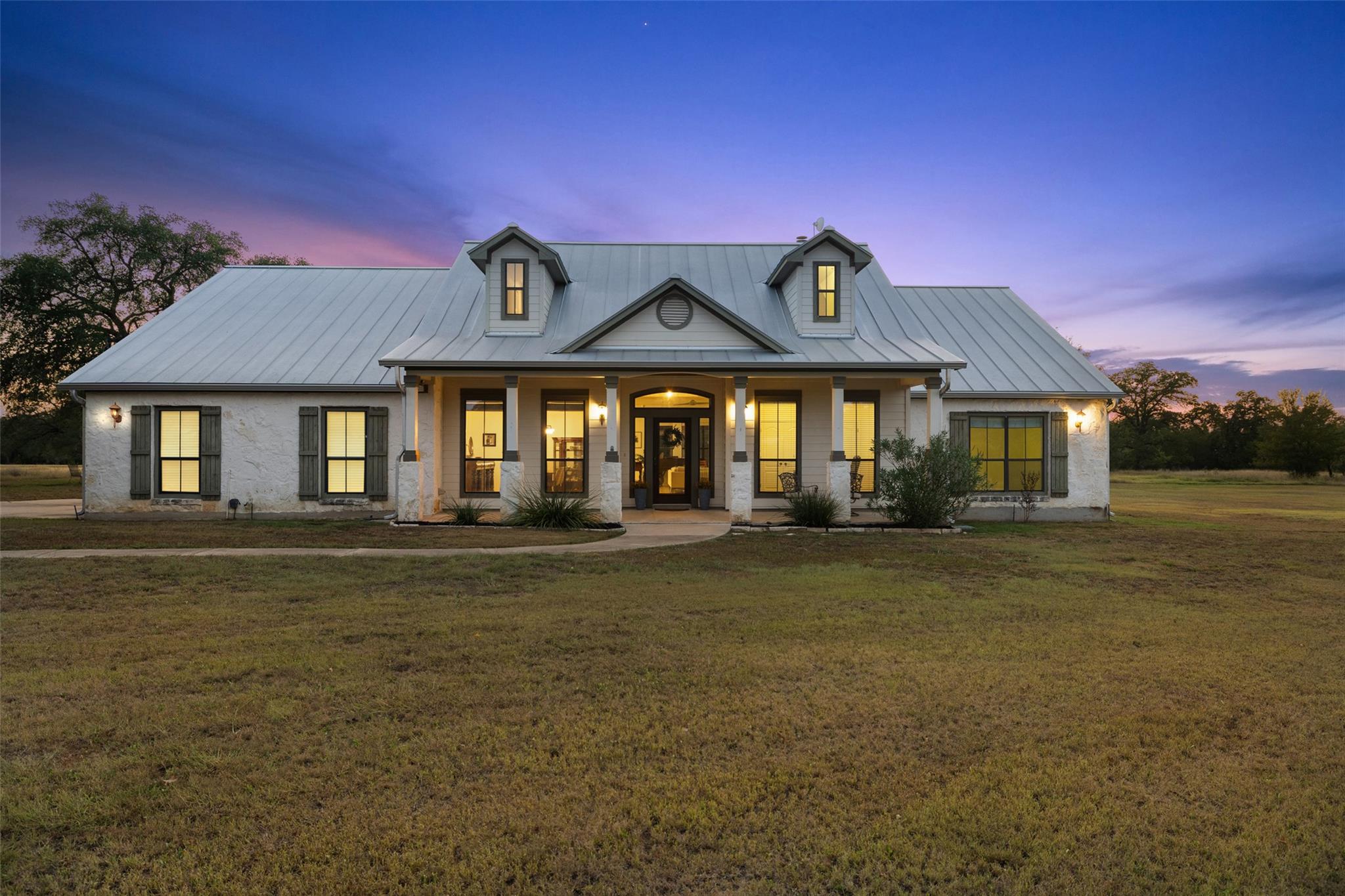 501 East TRL