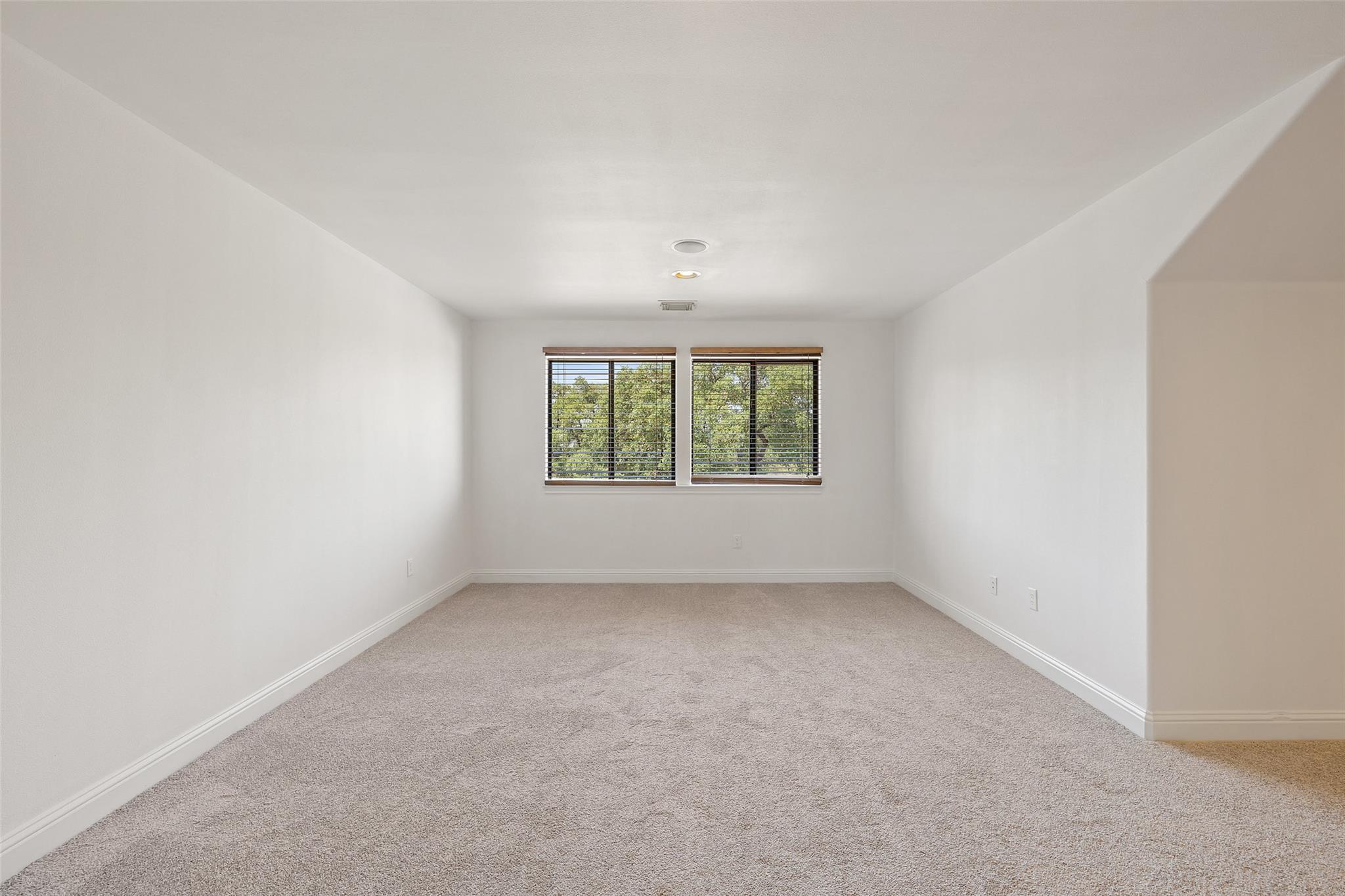 501 East TRL