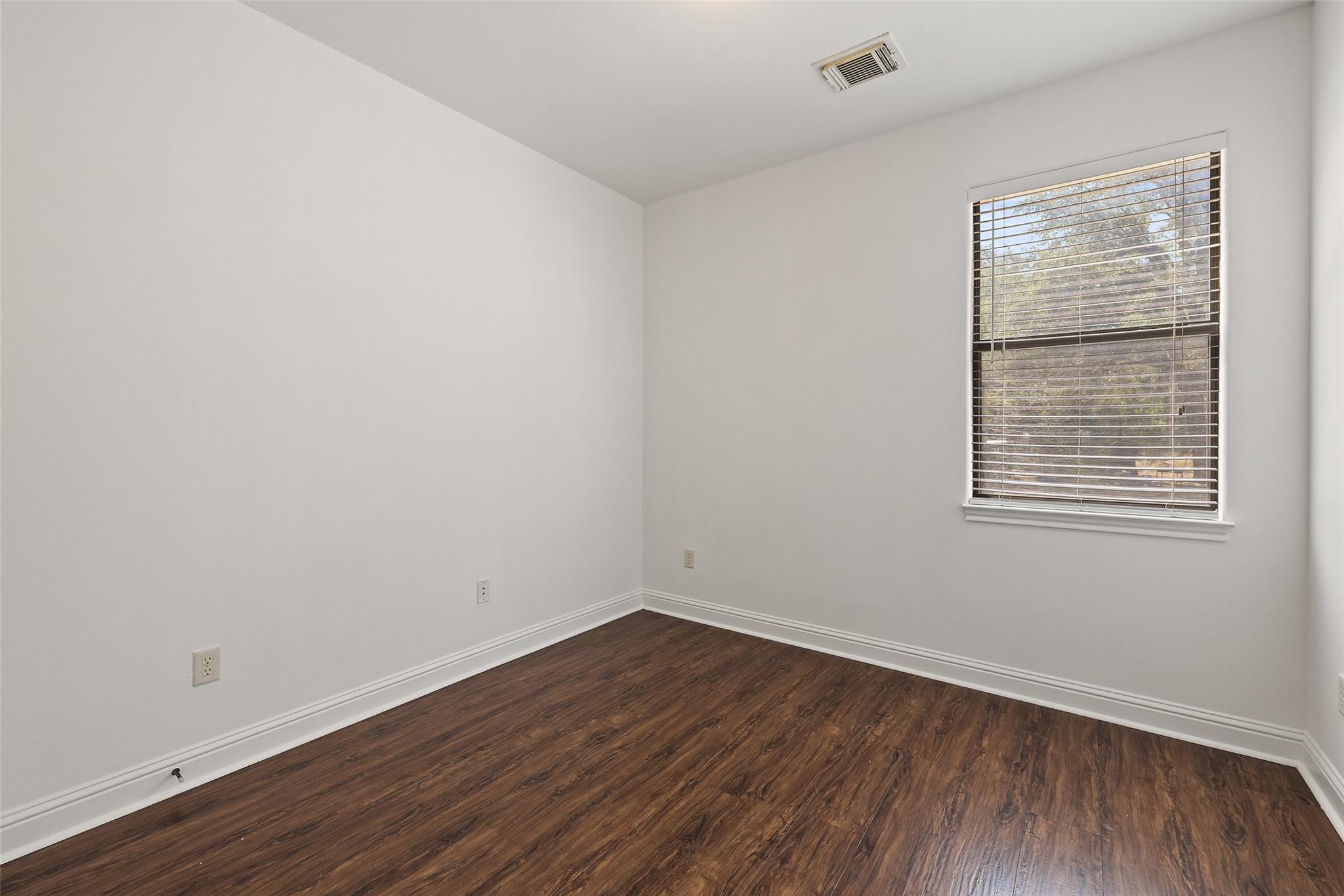 501 East TRL