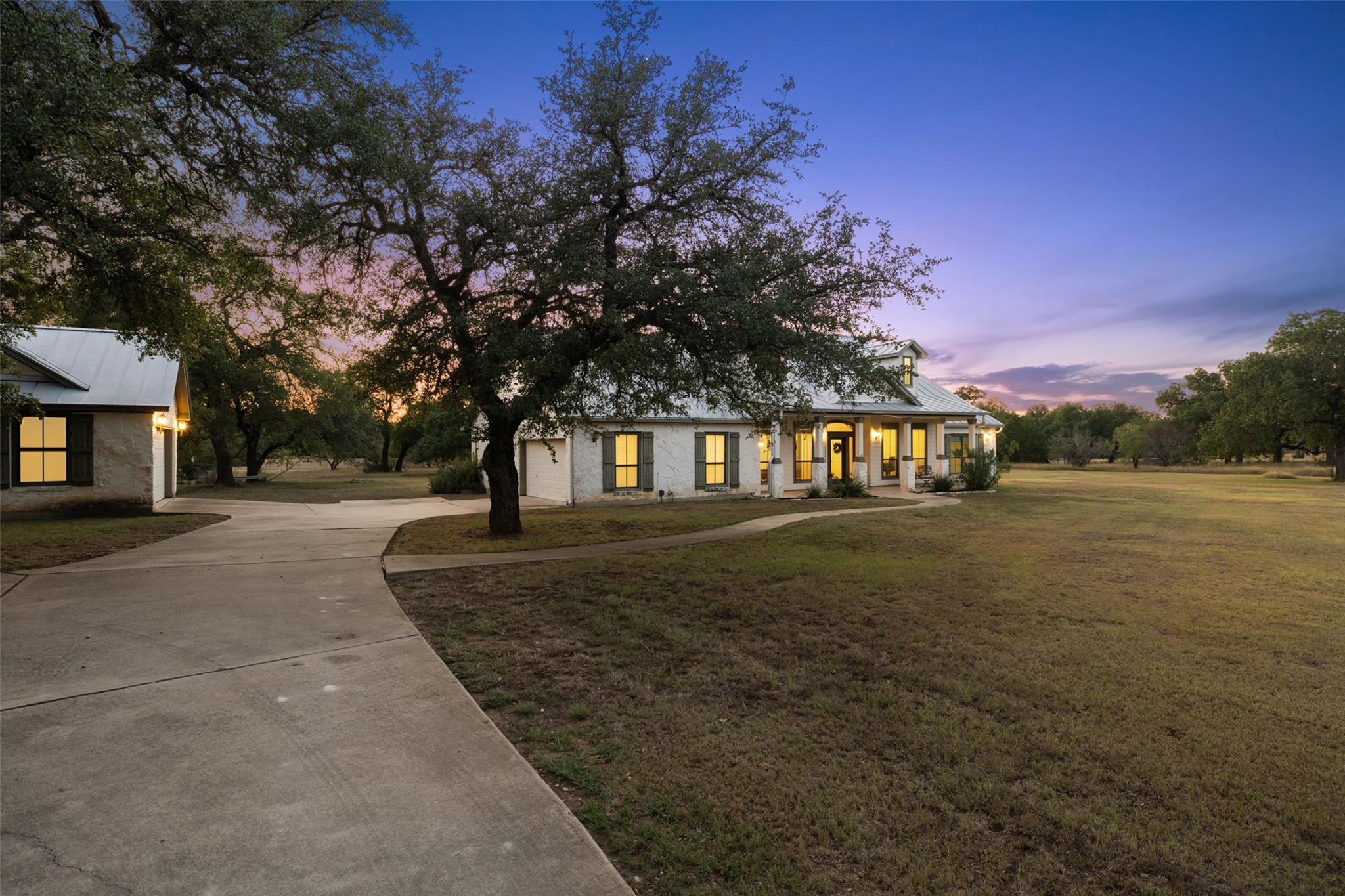 501 East TRL